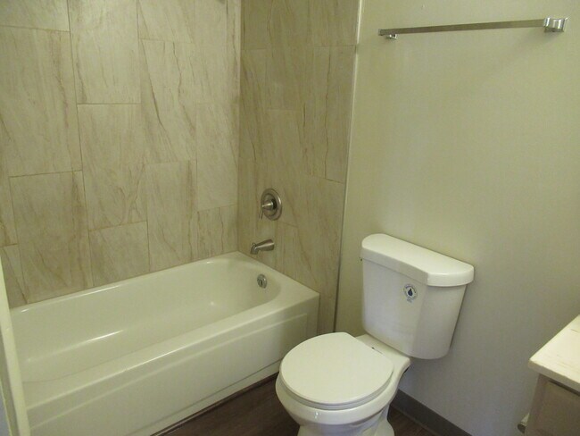 Building Photo - 2455 Astrozon Cir