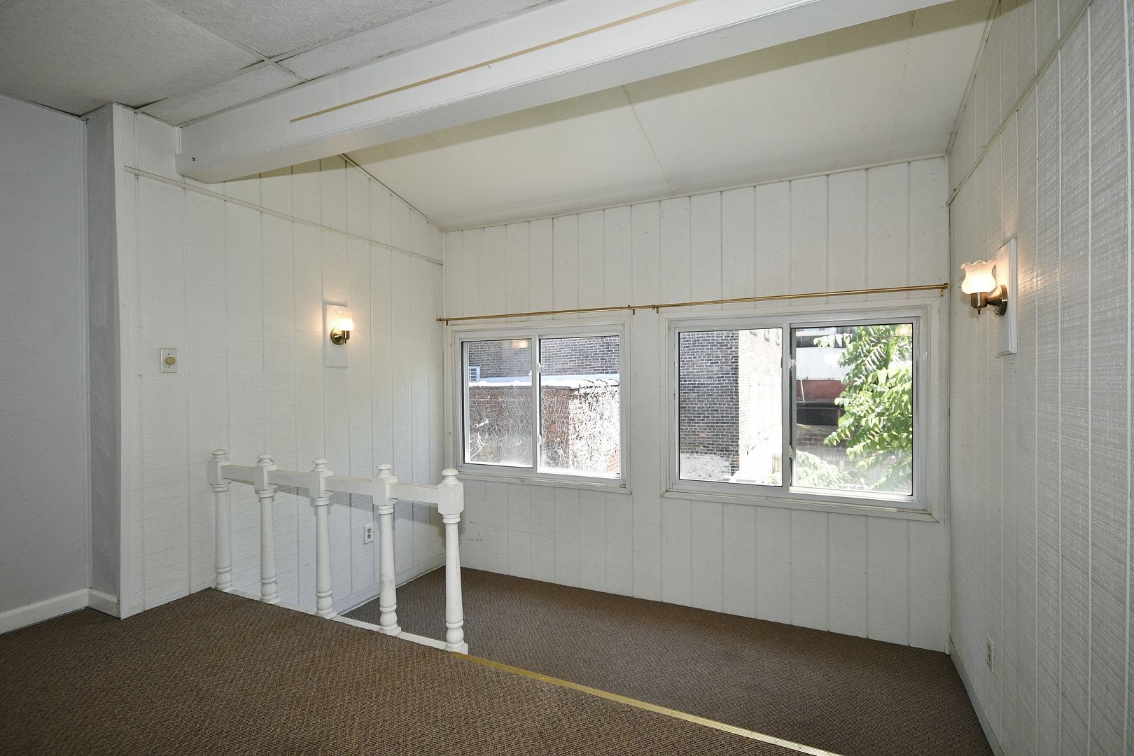 Building Photo - 1606 Bingham St