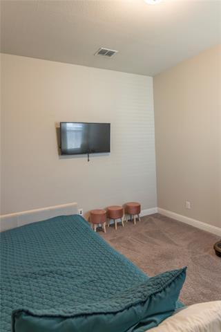 Building Photo - 638 Brook Dr