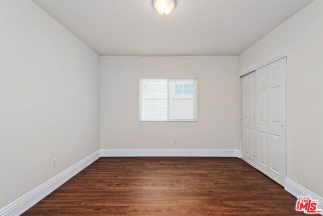 Building Photo - 1288 N Hill Ave
