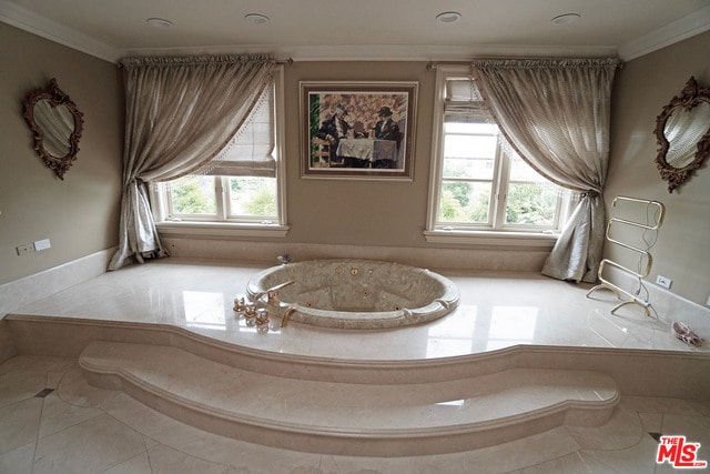 Building Photo - 817 Whittier Dr