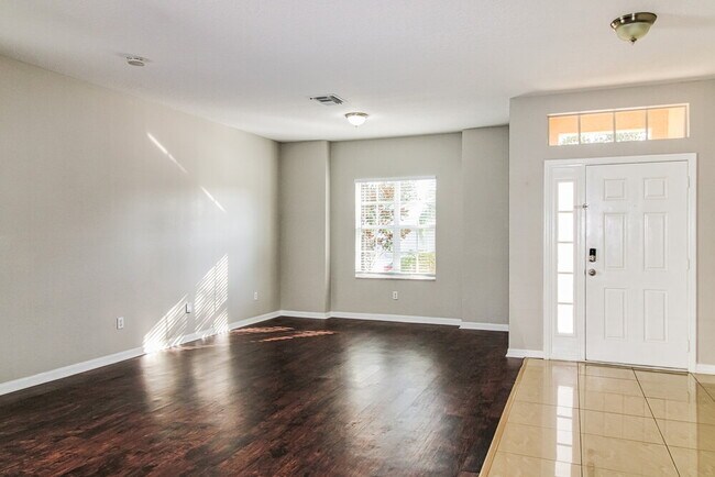 Building Photo - 4123 Beaumont Loop