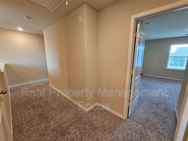 Building Photo - 3109 Bowen St