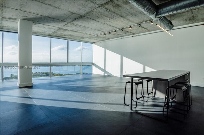 Building Photo - 7934 West Dr