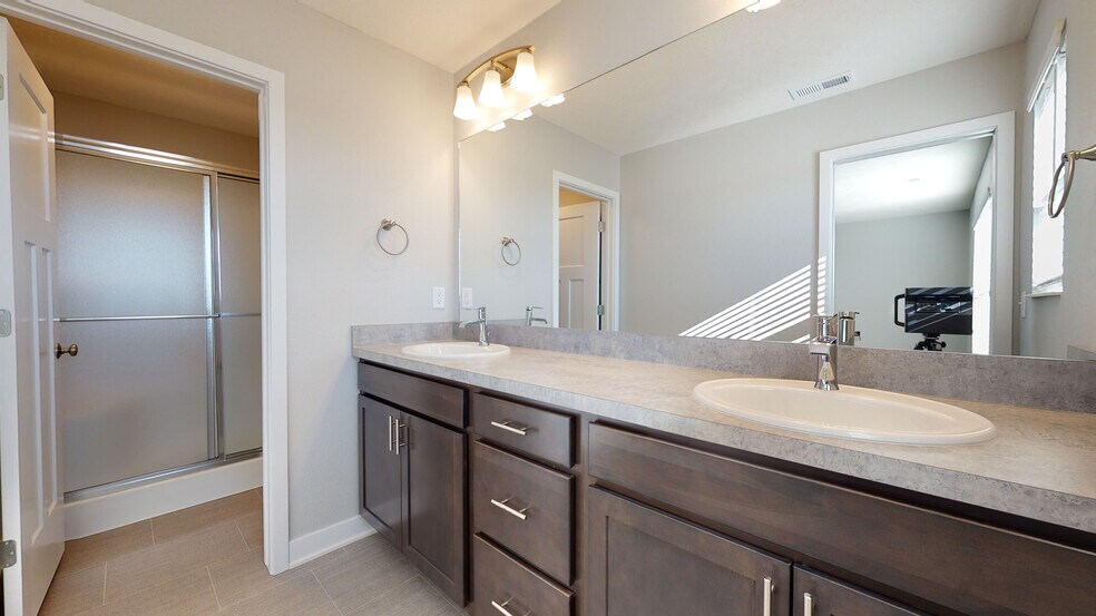 Master Bath and Shower - 1624 NW 50th St