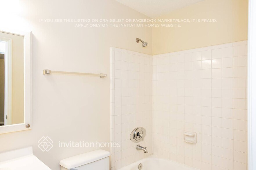 Building Photo - 9411 White Cedar Ct