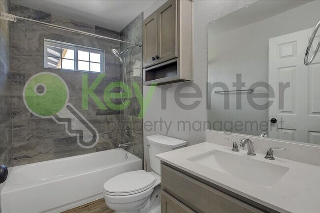 Building Photo - 8256 Manhart Dr