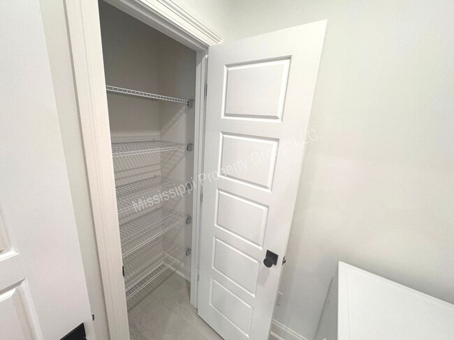 Building Photo - 3BR/3.5BA For Rent