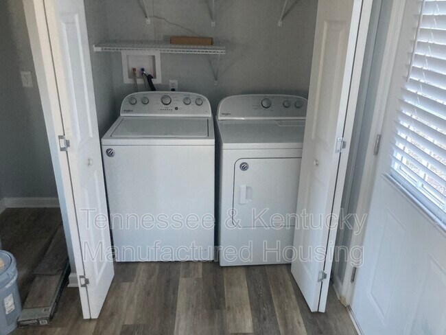 Building Photo - 207 Cumberland Ln