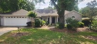 Building Photo - Beautiful, well-maintained 3-bedroom, 2-ba...
