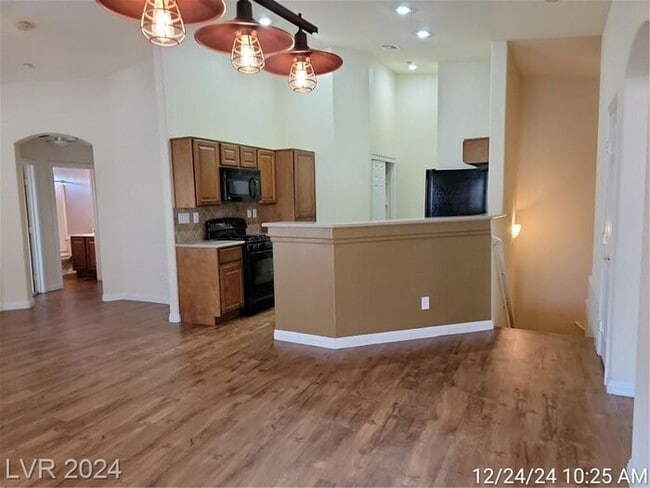 Building Photo - COMING SOON - Ready no later than end of March