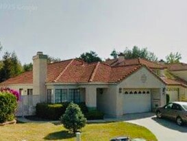 Building Photo - 2034 Riverbirch Dr