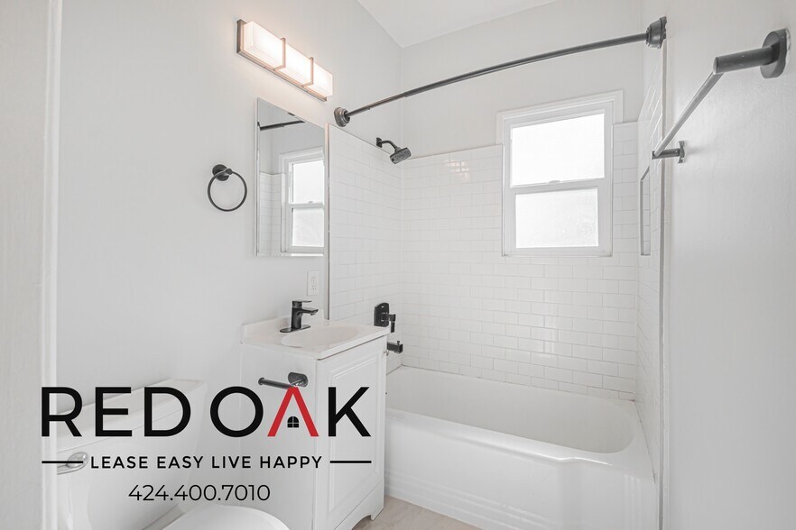 Building Photo - 855 Irolo St