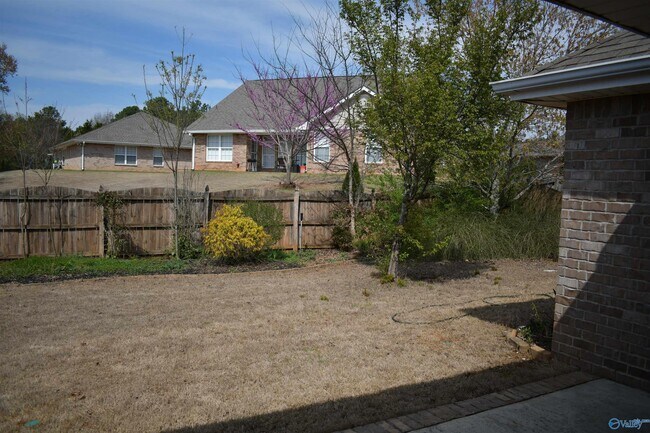 Building Photo - 117 Millside Ln NW