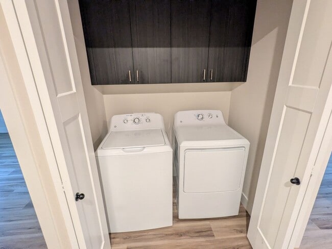 Building Photo - BOONE667-669-NEW