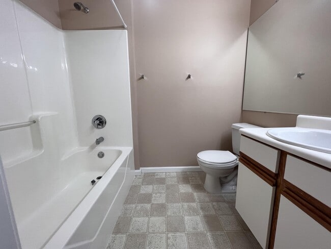 Building Photo - 5205 University Commons Dr