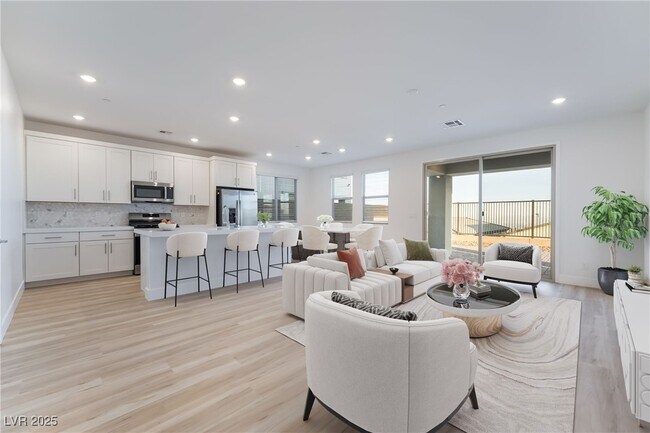 Building Photo - 1480 Marsh Bird St