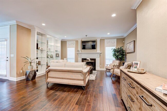 Building Photo - 1500 Duffner Dr