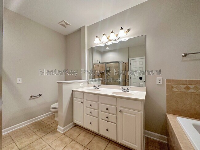 Building Photo - 701 Kirkeenan Cir