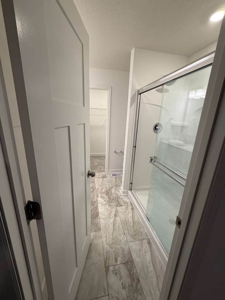 Building Photo - 10604 Heron Ave S