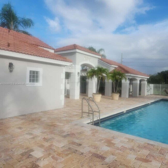 Building Photo - 577 Bridgeton Rd