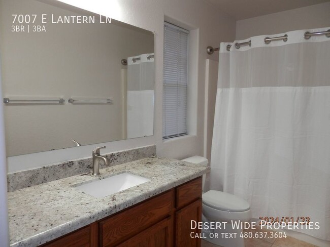Building Photo - 7007 E Lantern Ln W