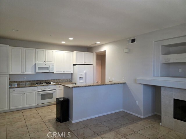 Building Photo - 30505 Canyon Hills Rd