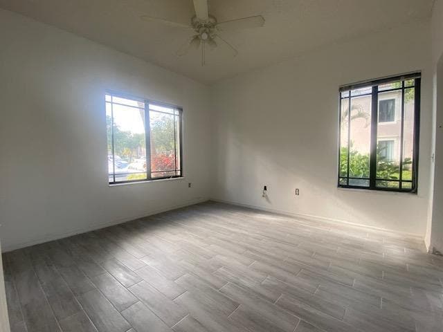 Building Photo - 2807 Veronia Dr