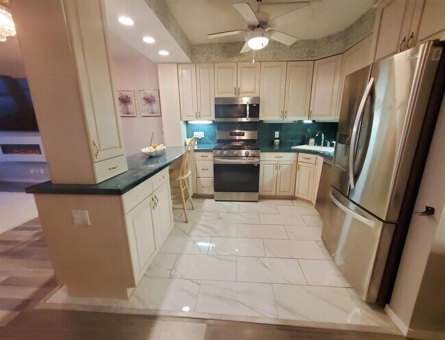 Building Photo - 7000 JFK Blvd E