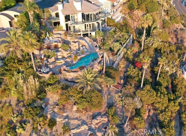 Building Photo - 709 Kendall Dr