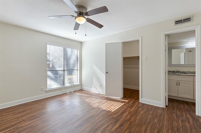 Building Photo - 5750 Phoenix Dr