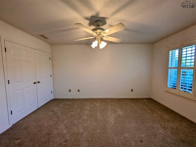 Building Photo - 1431 Cherokee Cir