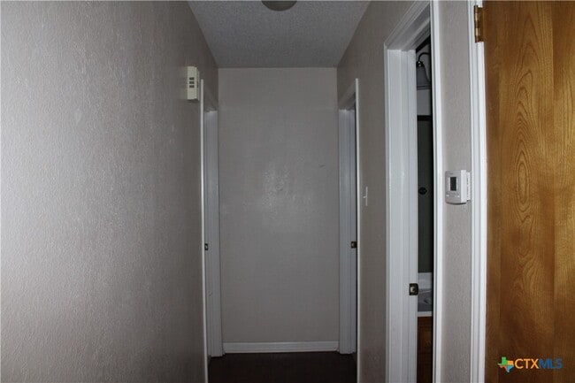 Building Photo - 2226 University Dr