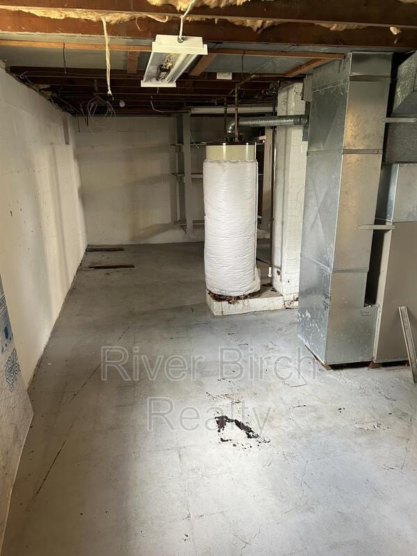 Building Photo - 2633 S Whittier Ave