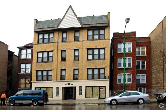 Primary Photo - 4934-4936 N Kedzie