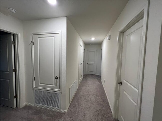 Building Photo - 309 Redfish Ln