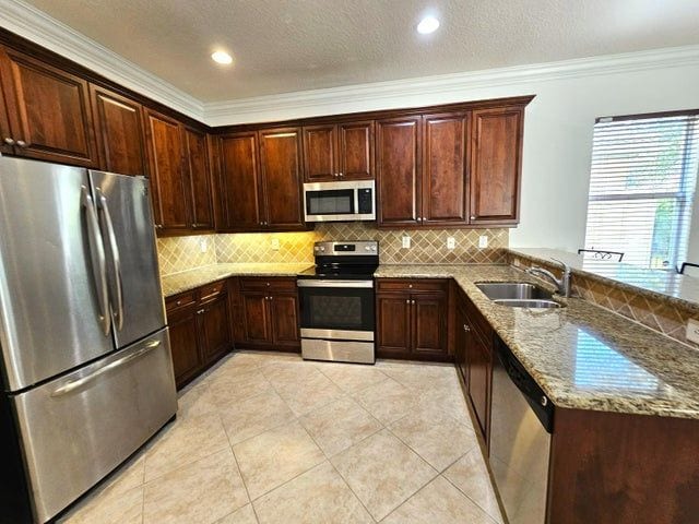 Building Photo - 7533 Topiary Ave