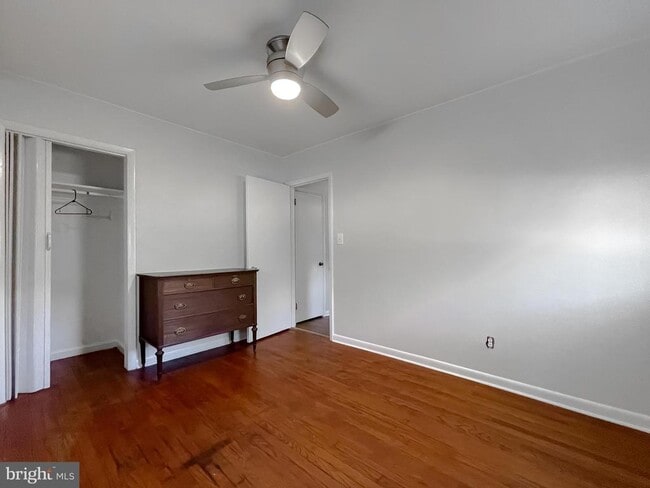 Building Photo - 18937 McKays Cove Ln