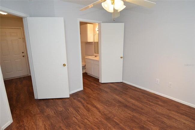 Building Photo - 8625 Mallard Reserve Dr