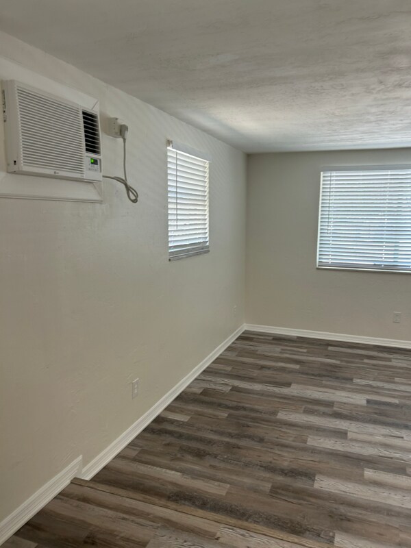 Building Photo - 6122 Arthur Ave