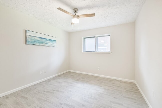 Building Photo - 12415 Pantano Drive