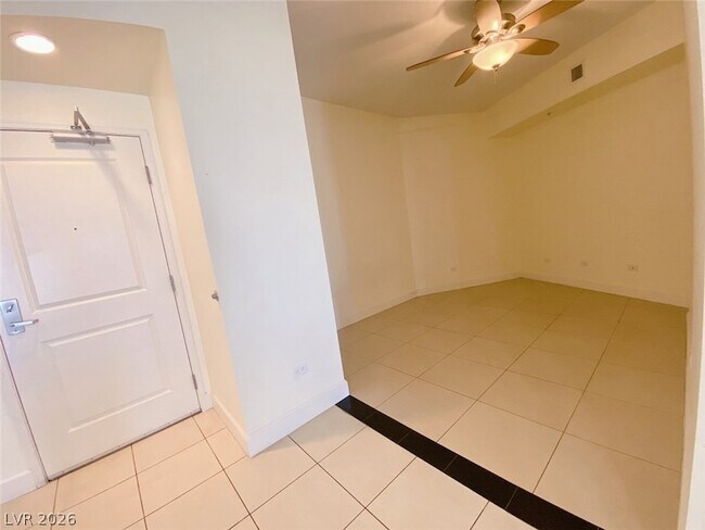 Building Photo - 200 W Sahara Ave