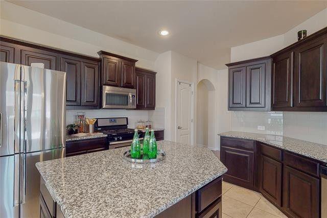 Building Photo - 3929 Muscadine Dr