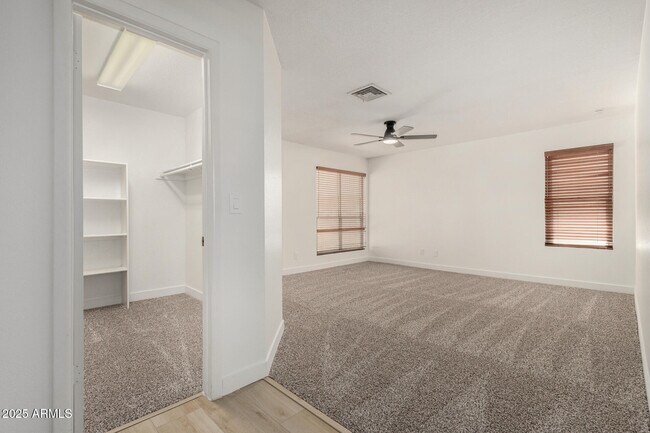 Building Photo - 7139 W McRae Way
