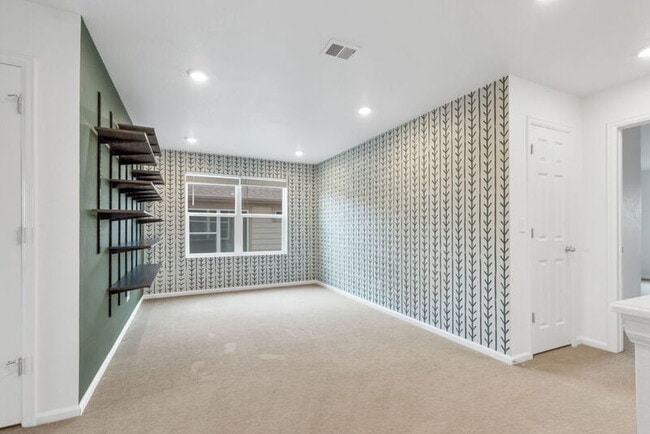 Building Photo - 21546 E 59th Pl