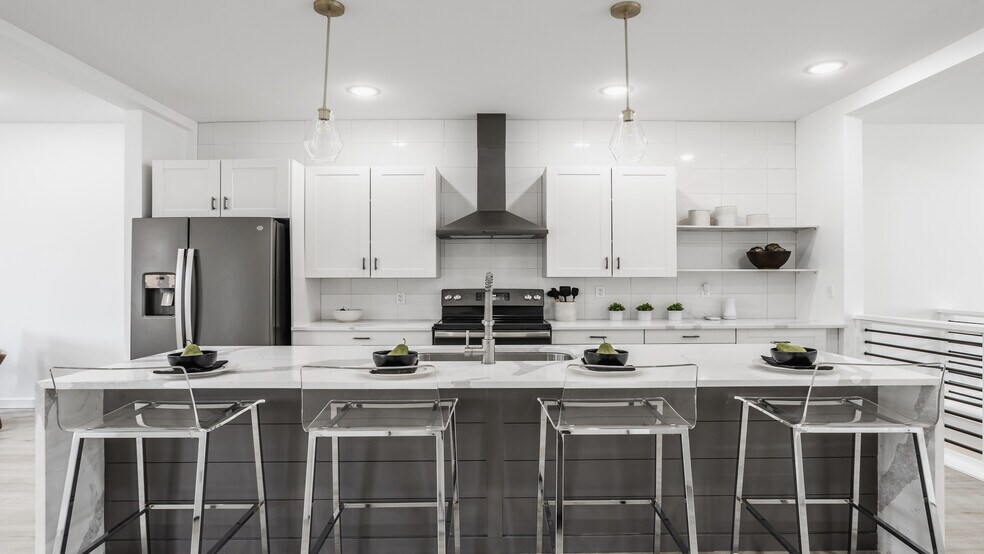 Building Photo - 1309 Spann Ave