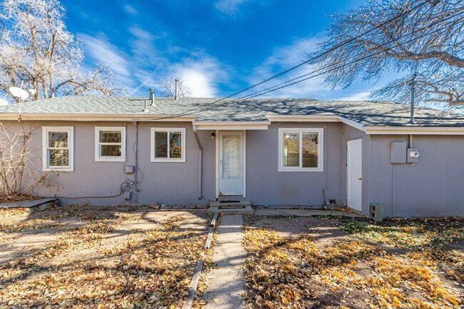 Building Photo - 1635 S Meade St