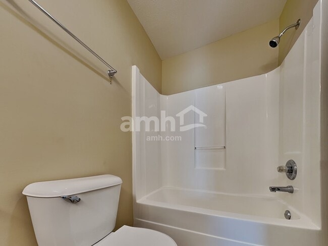 Building Photo - 5745 Turnbull Ct