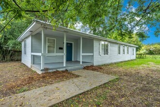 Building Photo - RARE 4BR Bessemer Beauty – Huge Space, Modern Updates & Low Move-In Costs!