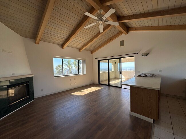 Building Photo - 1200 Palomino Rd